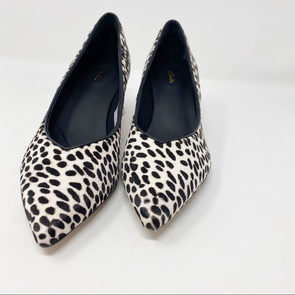 NIB Clarks Laina55 Leather Animal Print Heels - Picture 3 of 12